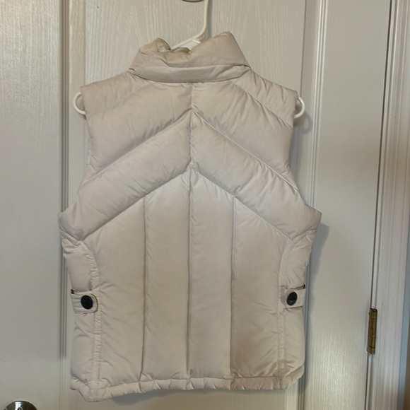 Columbia Down Vest (Titanium) - Picture 2 of 7